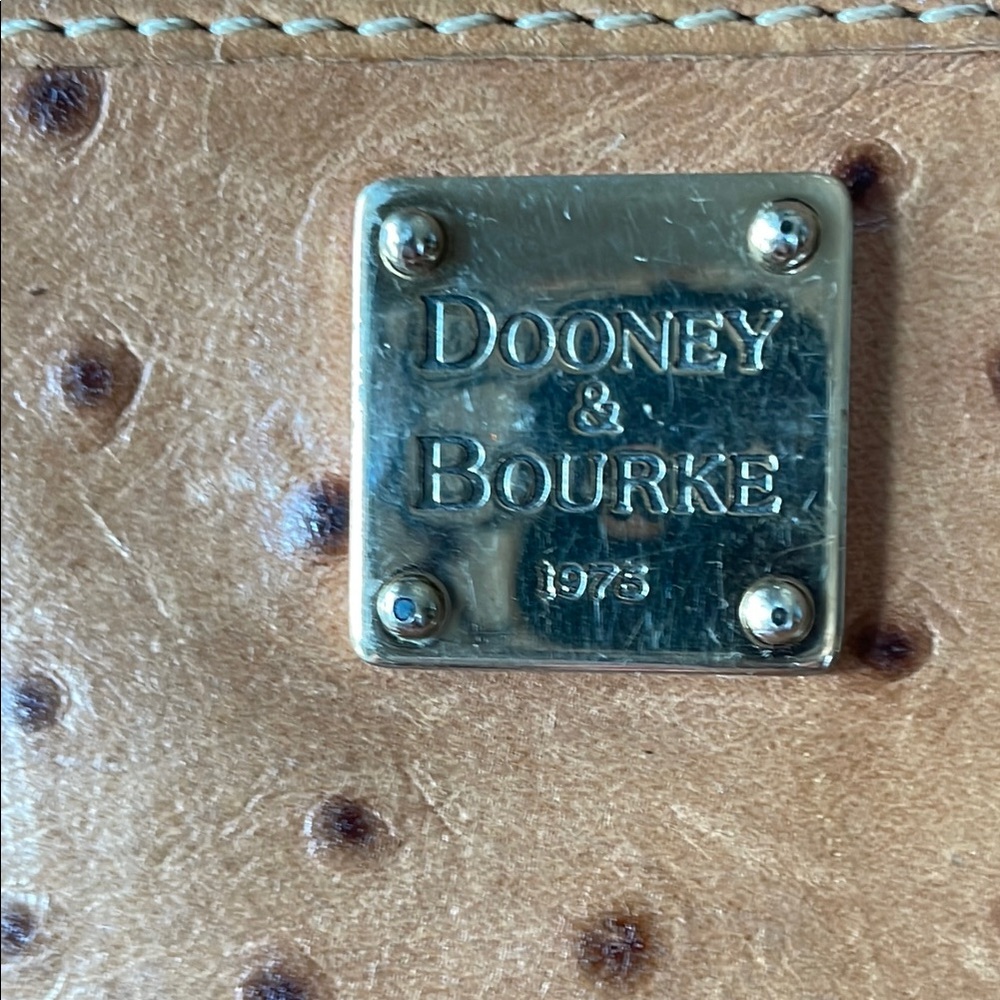 Dooney & Bourke Ostrich Print Tan Leather Wallet - Picture 9 of 9